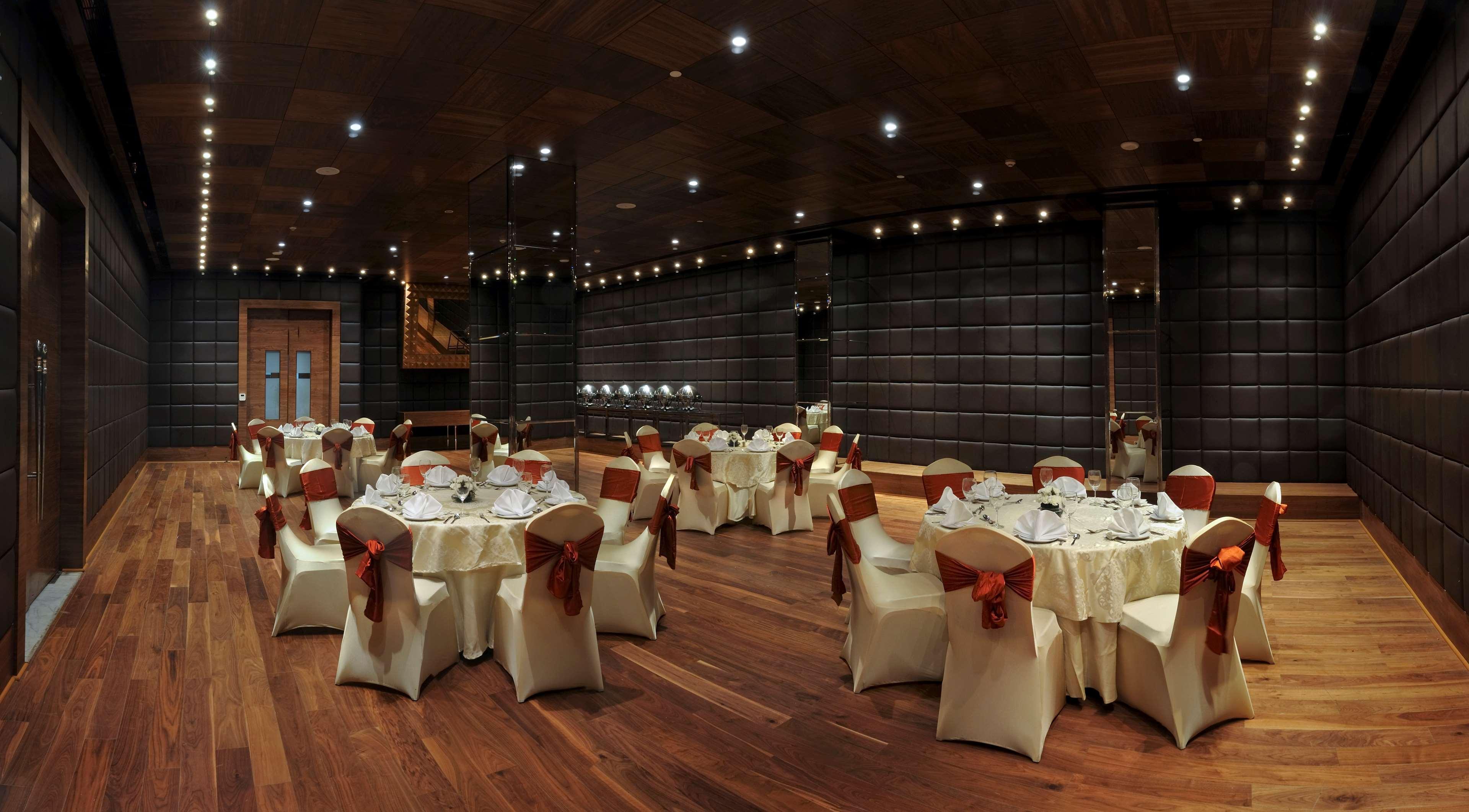 Hotel Radisson Blu New Paschim Vihar Delhi (National Capital Territory of India)