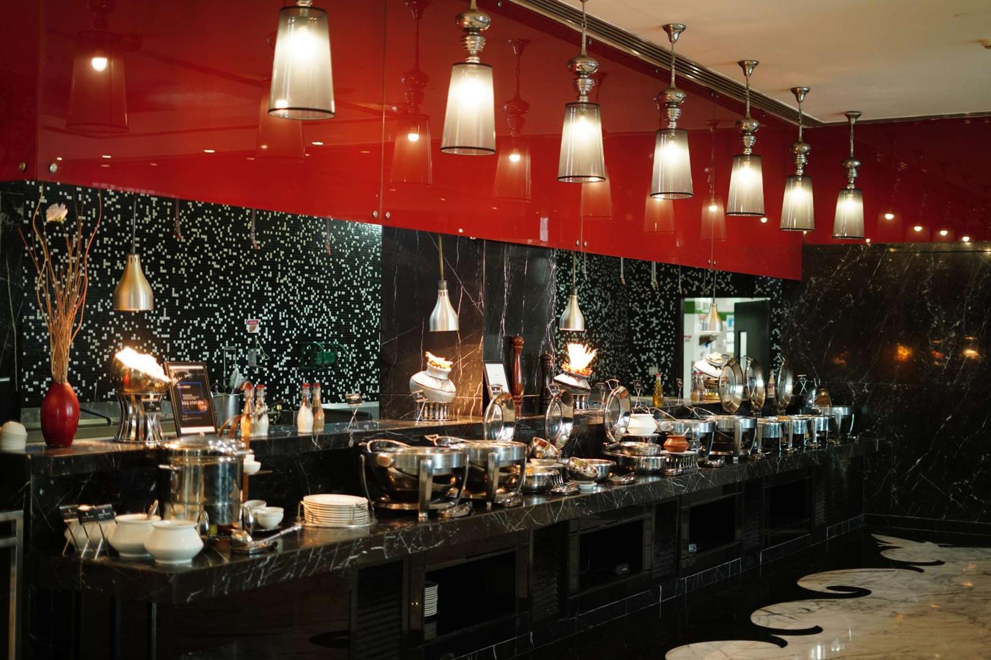 Hotel Radisson Blu New Paschim Vihar 5*