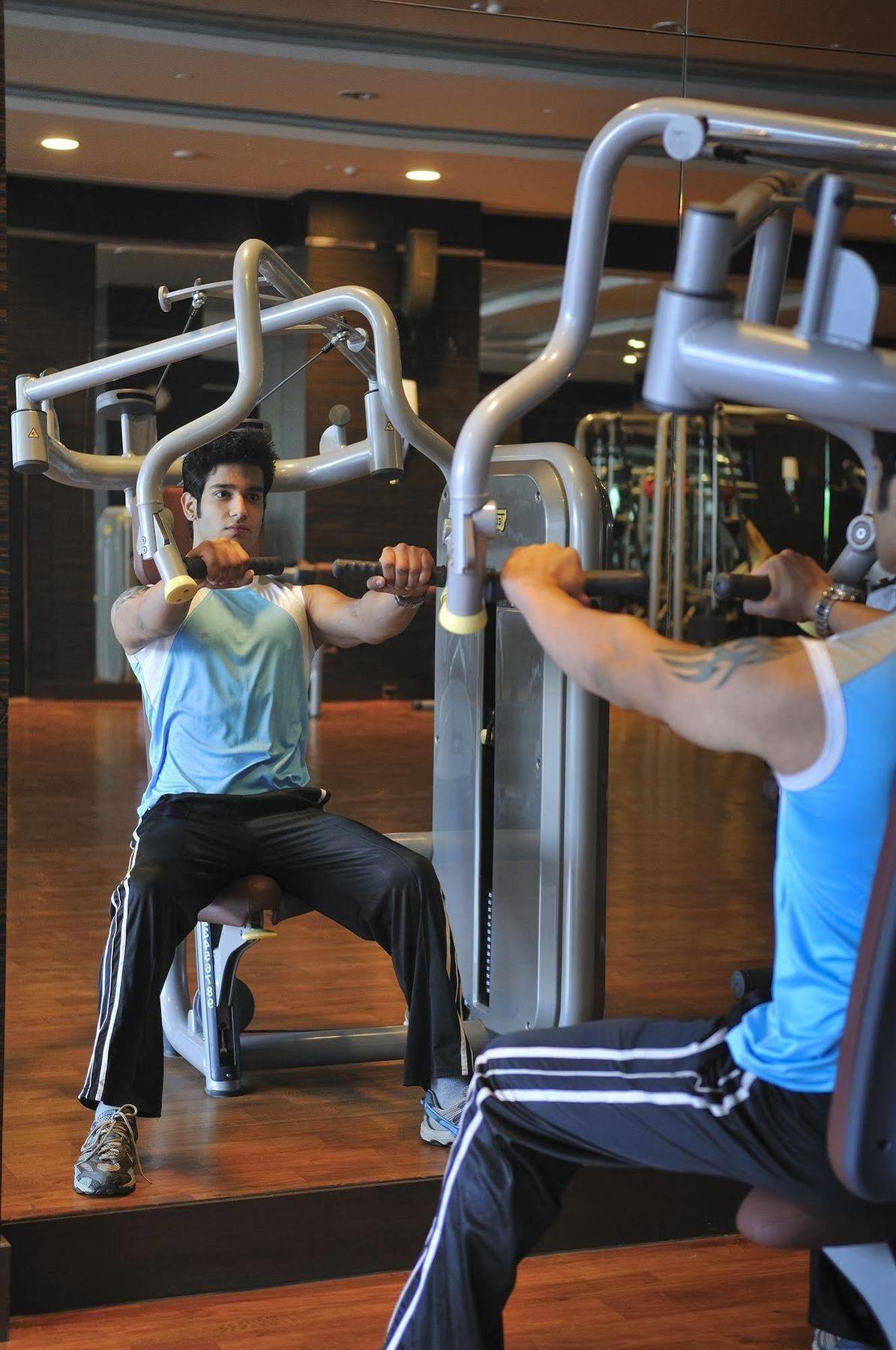 Radisson Blu New Paschim Vihar 5*