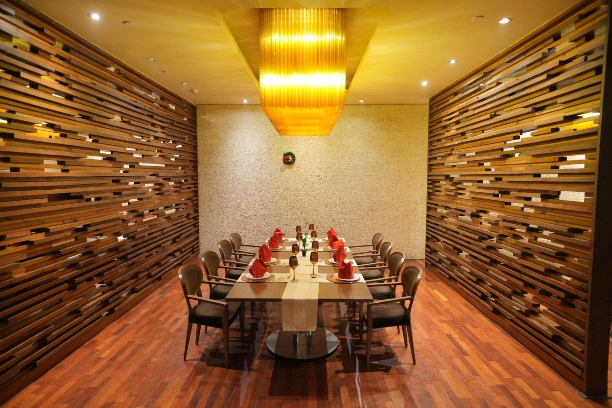 Radisson Blu New Paschim Vihar