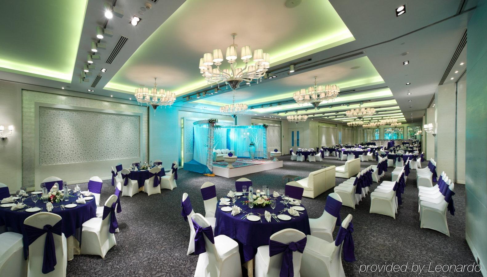Radisson Blu New Paschim Vihar 5*