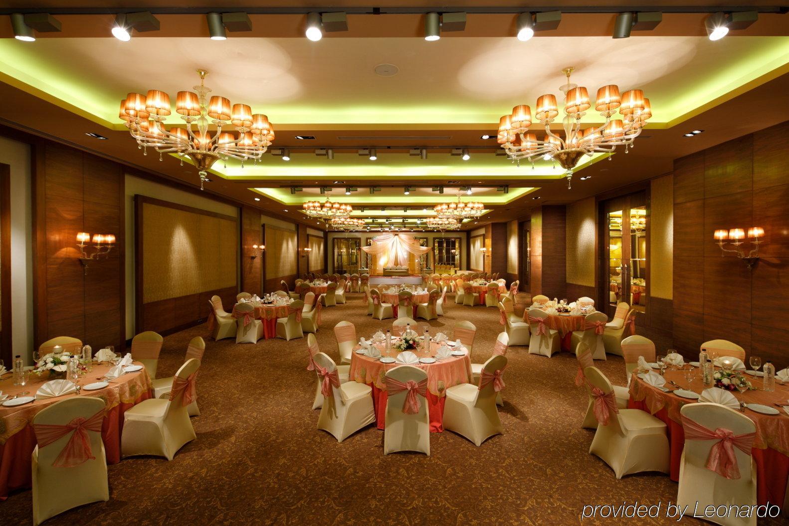 Radisson Blu New Paschim Vihar 5* Delhi (National Capital Territory of India)